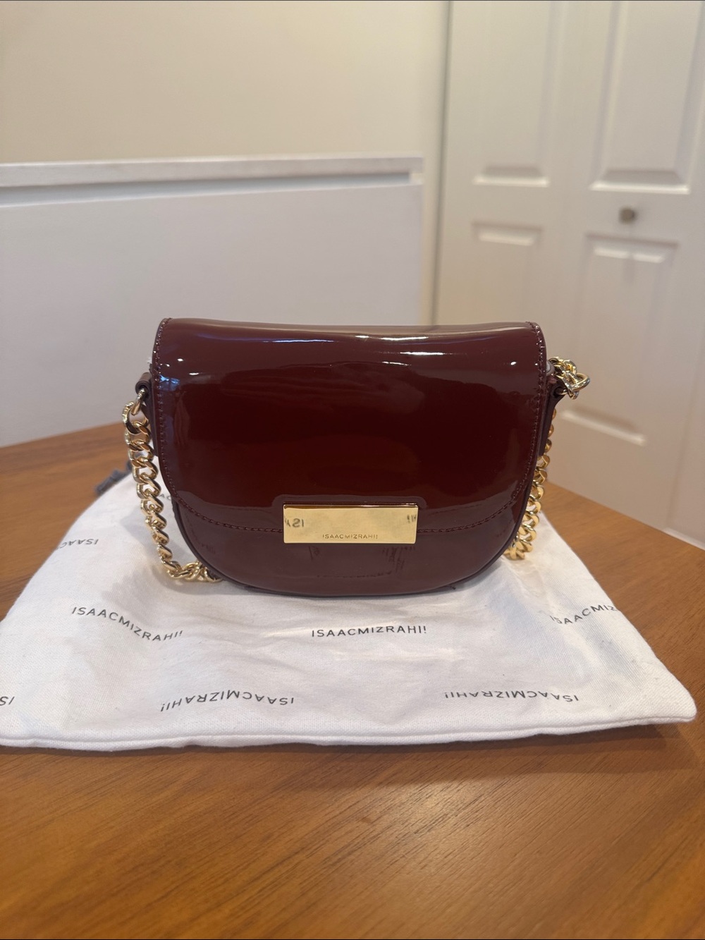 Isaac Mizrahi Wine Brown Patent Leather Crossbody with Gold Chain